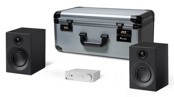 Pro-Ject Travel Set in Black and Silver