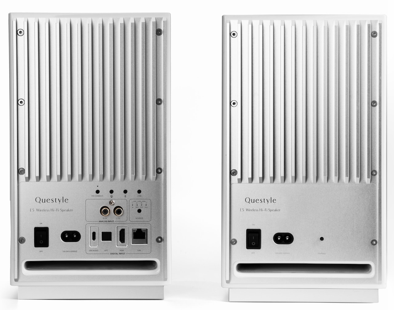 questyle-e5-white-back