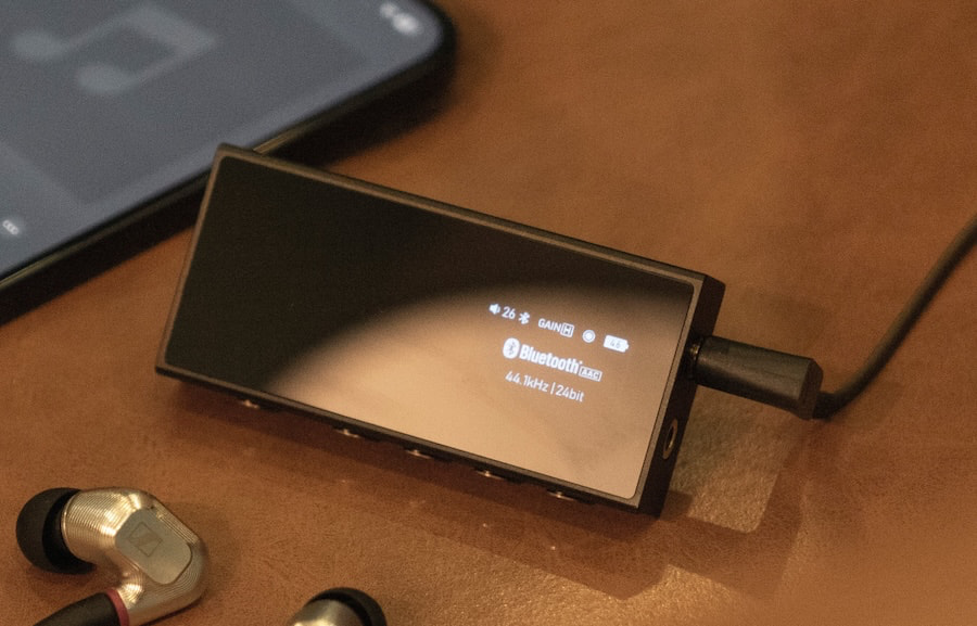 questyle-m18i-bluetooth-dongle-dac