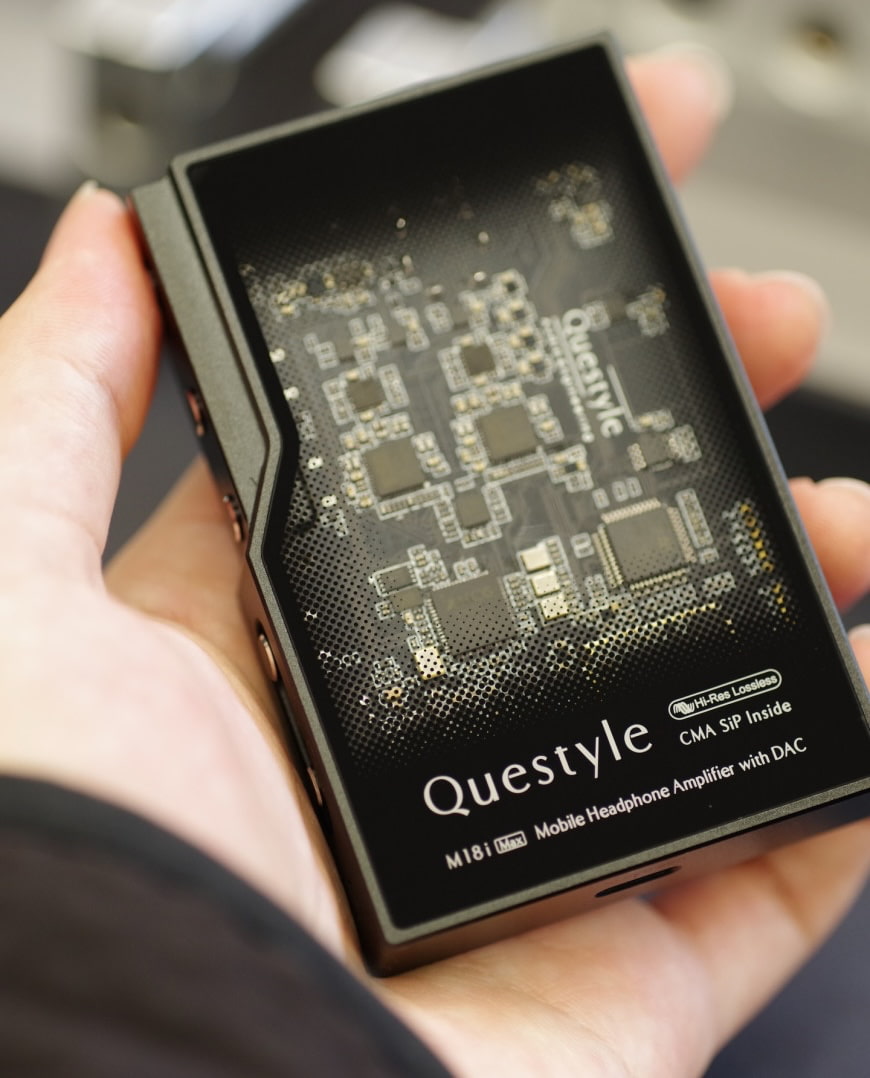 questyle-m18i-max-in-hand