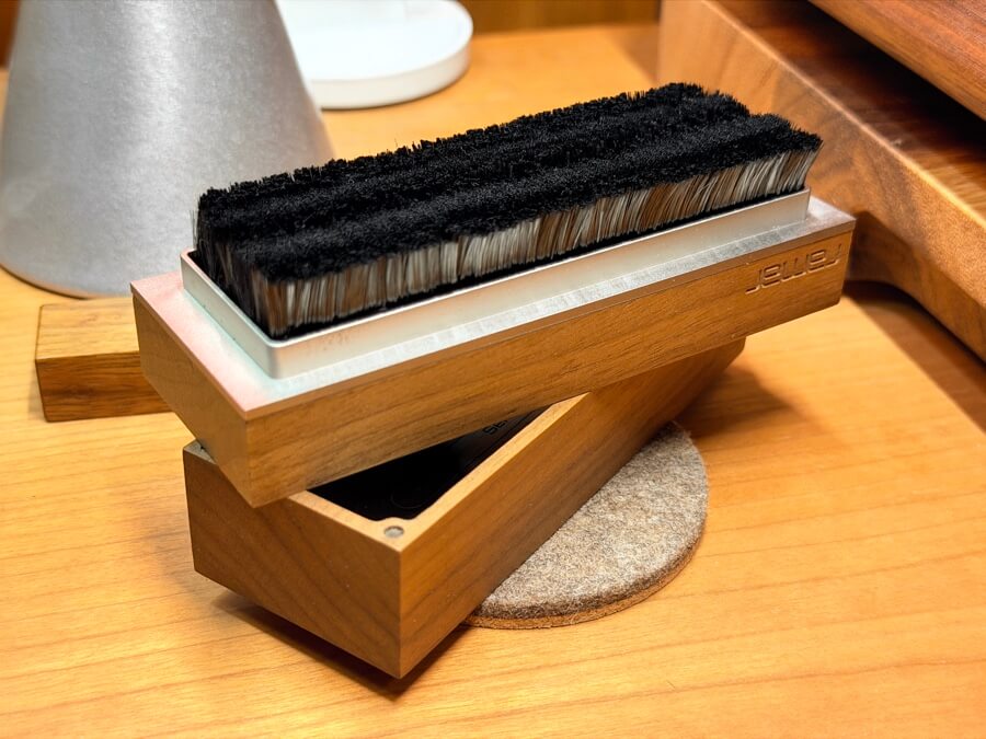 ramar-berlin-brush