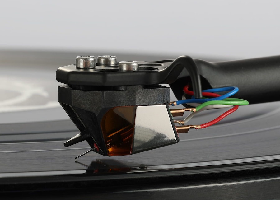 Rega ND9 Phono Cartridge Playing on Record