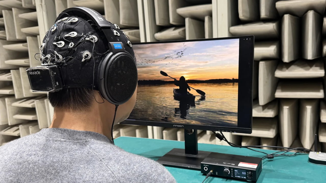 Research participant in hearing study