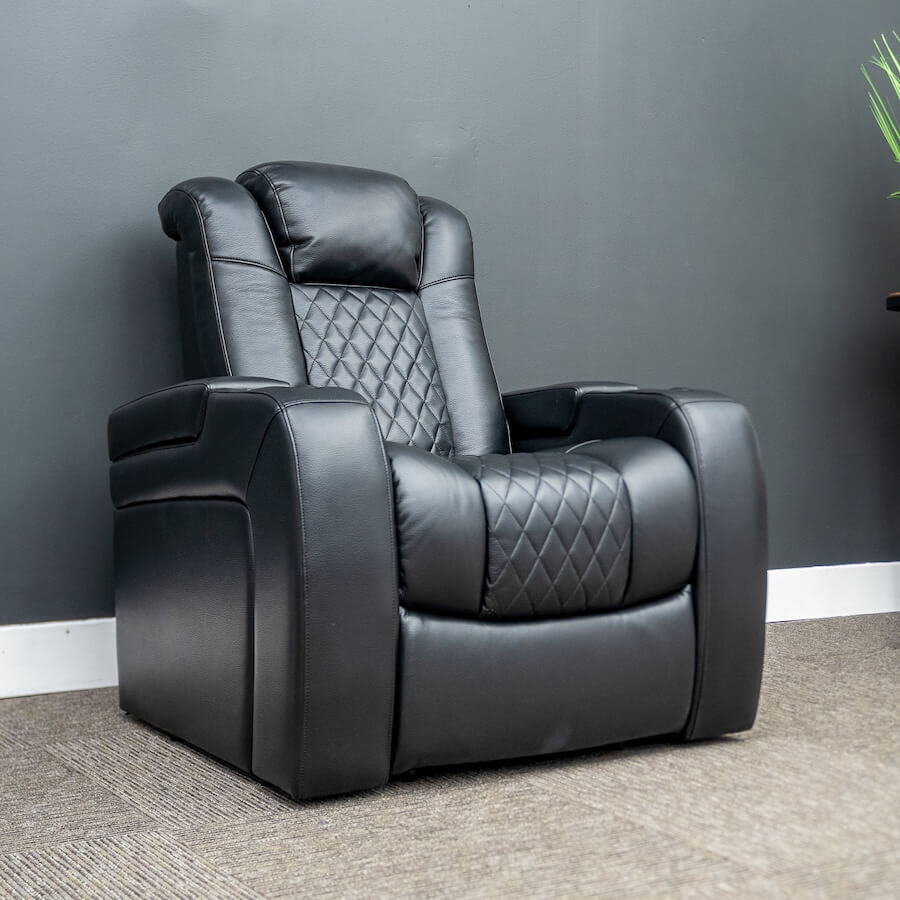 revelation-luxury-chair-right