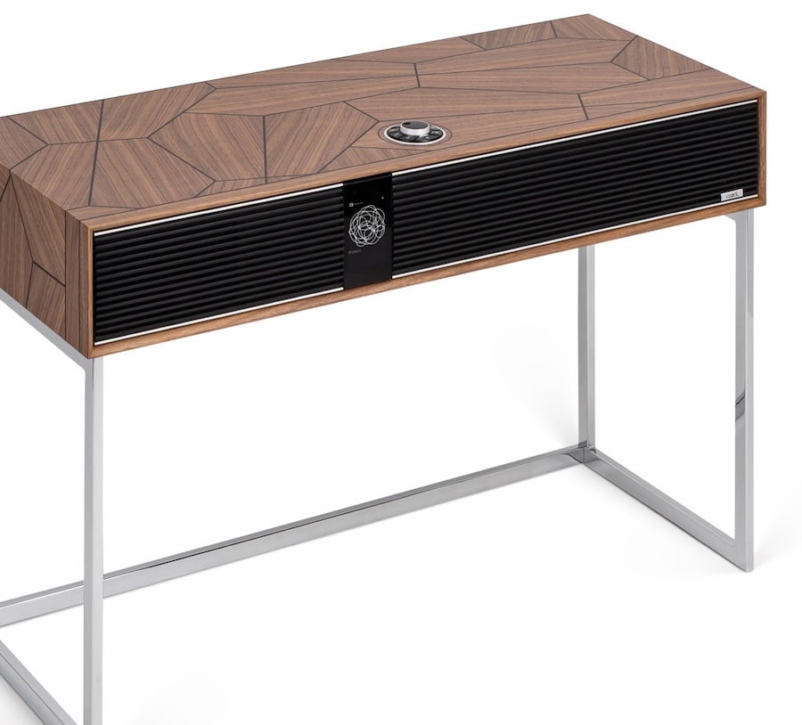 ruark-audio-r810mie-angle-walnut