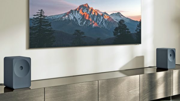 2026 Samsung Music Studio 7 Wireless Speakers Lifestyle