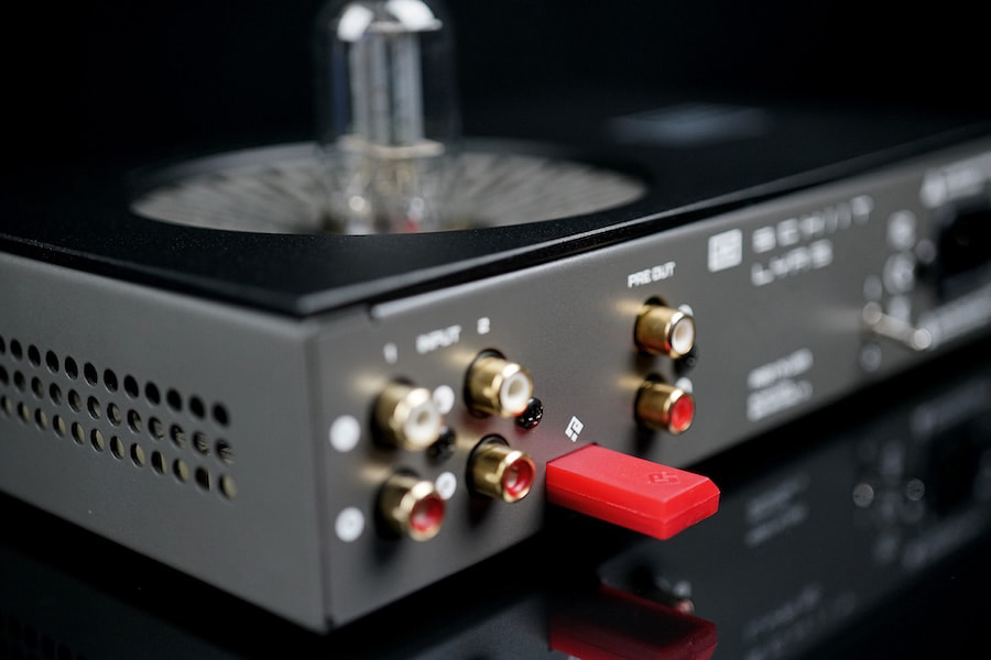 schiit-lyr-5-black-rear-angle