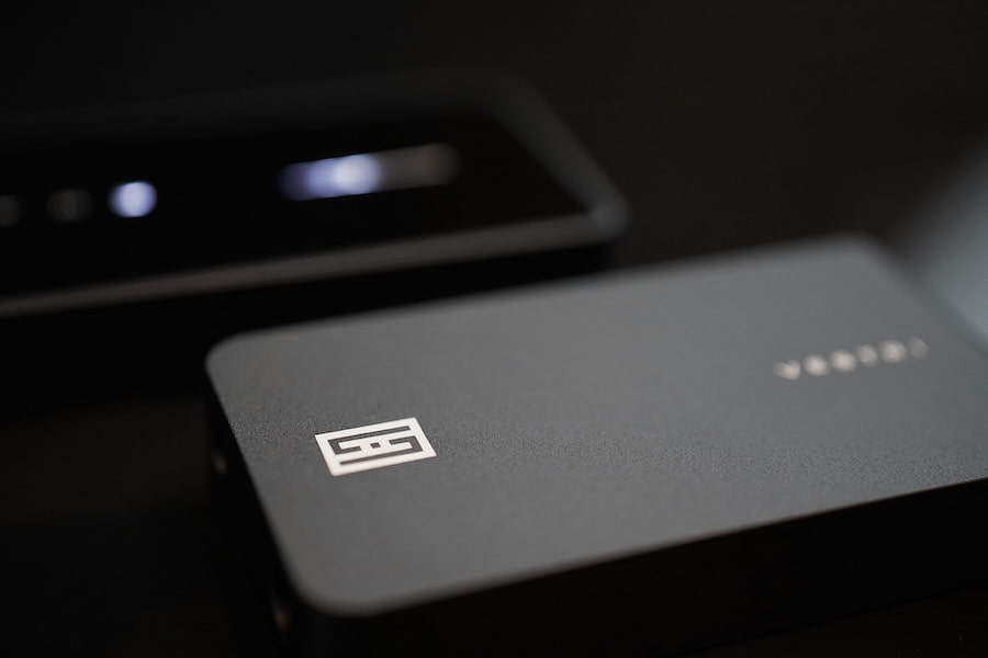 schiit-vestri-dongle-dac-top