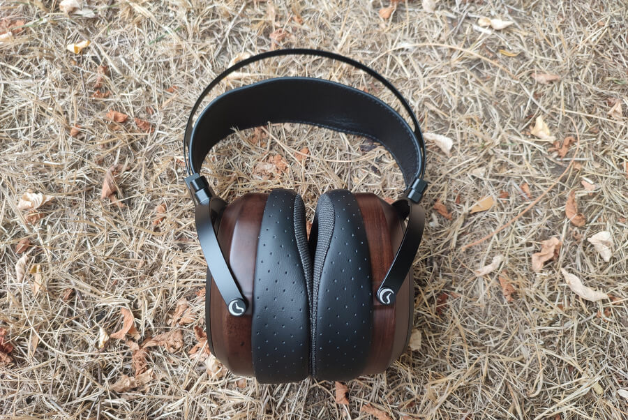 sendy-audio-aiva-2-headphones-back