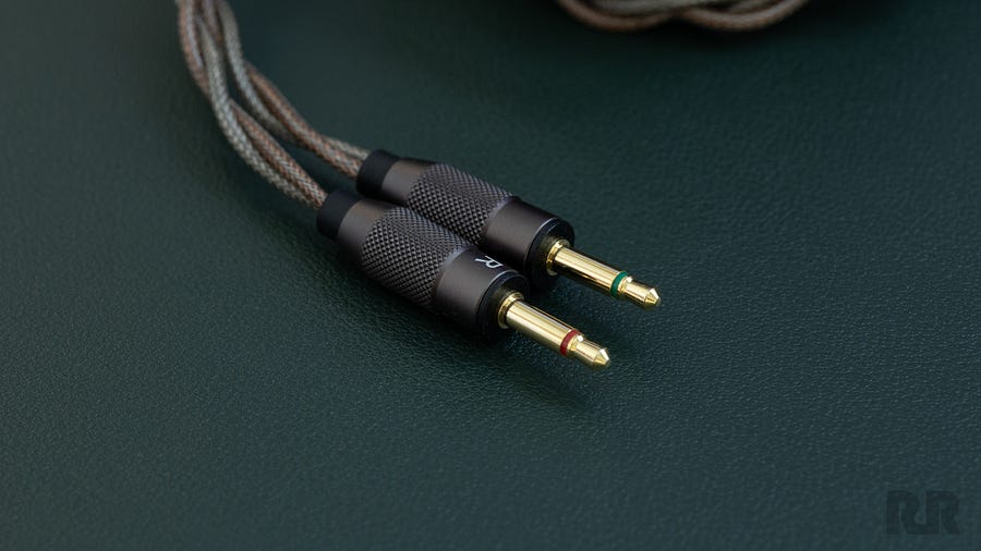 sendy-audio-apollo-pro-headphones-left-right-cables