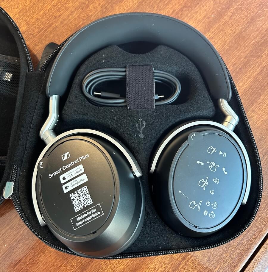 sennheiser-hdb-630-smart-controls-label