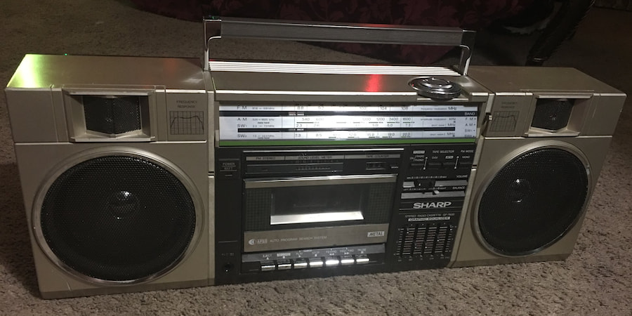 sharp-gf-7600-boombox