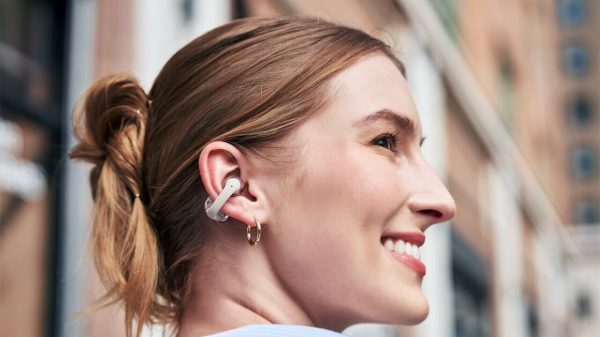 SHOKZ OpenDots ONE Clip-on Wireless Earbuds Lifestyle