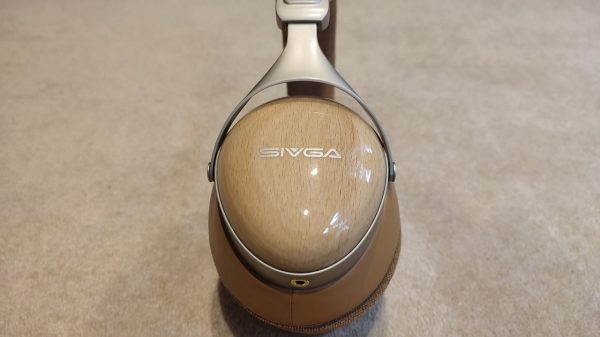 SIVGA SV021 Pro Open-back Headphones Side Earcup in Beechwood