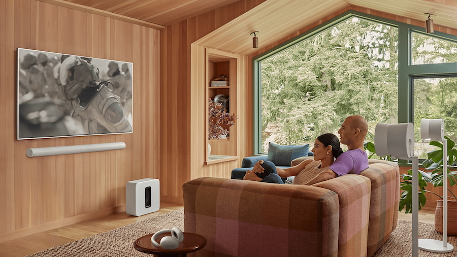 sonos-ultimate-immersive-set-white-lifestyle