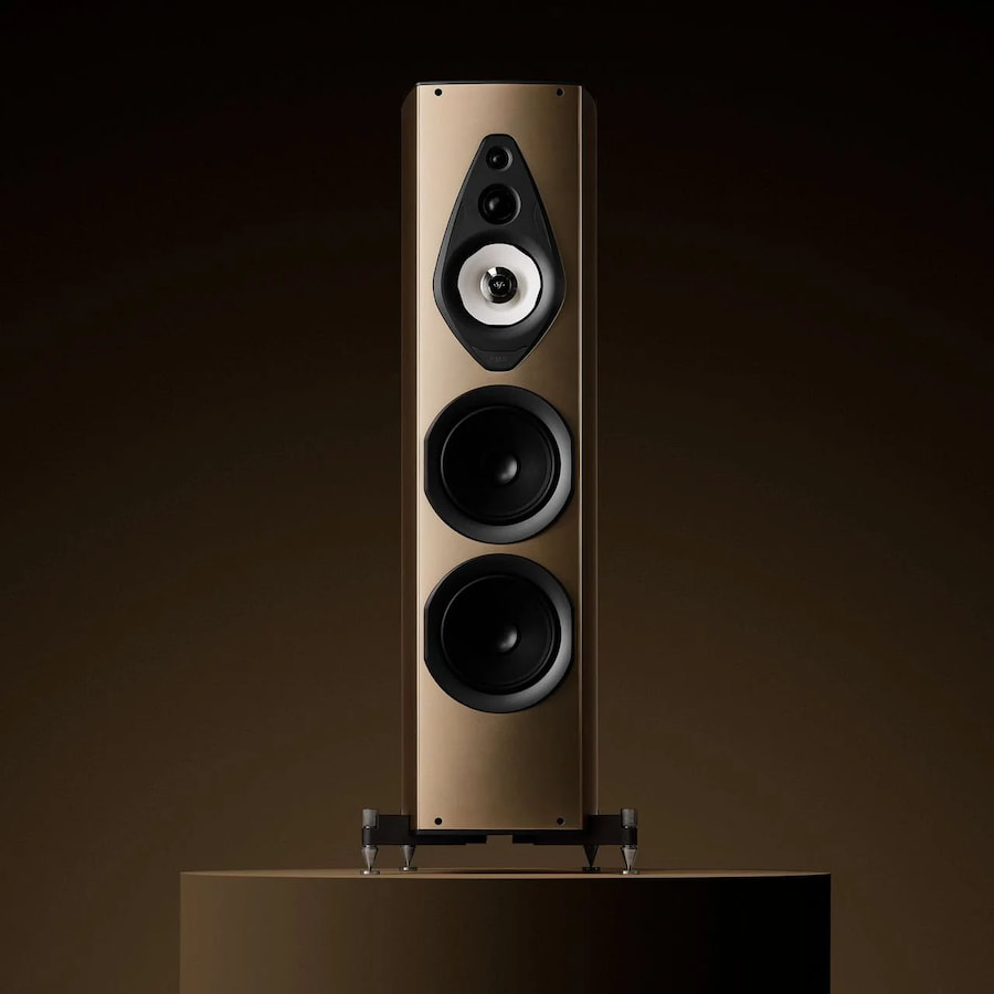 sonus-faber-amati-supreme-loudspeakers-front