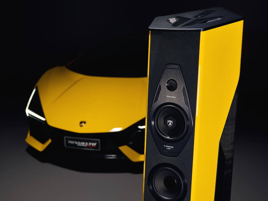 sonus-faber-il-cremonese-ex3me–automobili-lamborghini-edition-loudspeaker-car
