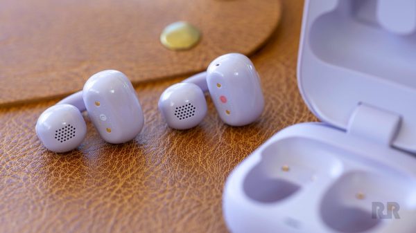 Sony LinkBuds Clip Wireless Earbuds in Lavender