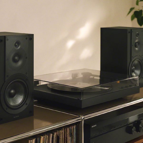 Sony PS-LX5BT Turntable Lifestyle