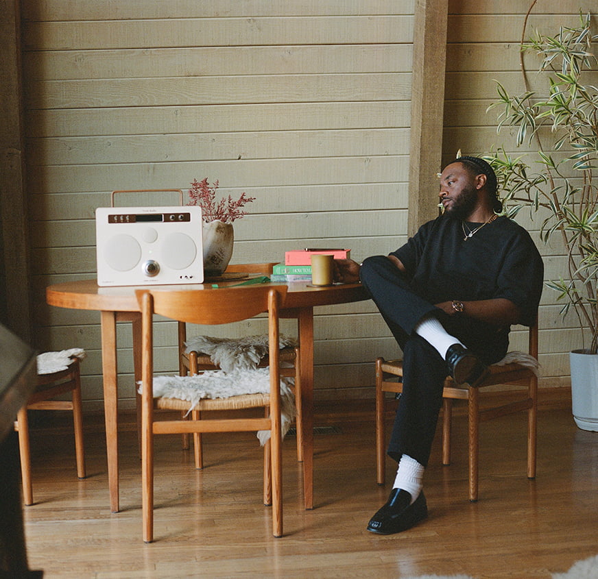Sounwave with Tivoli new.ordinary Songbook Max Speaker