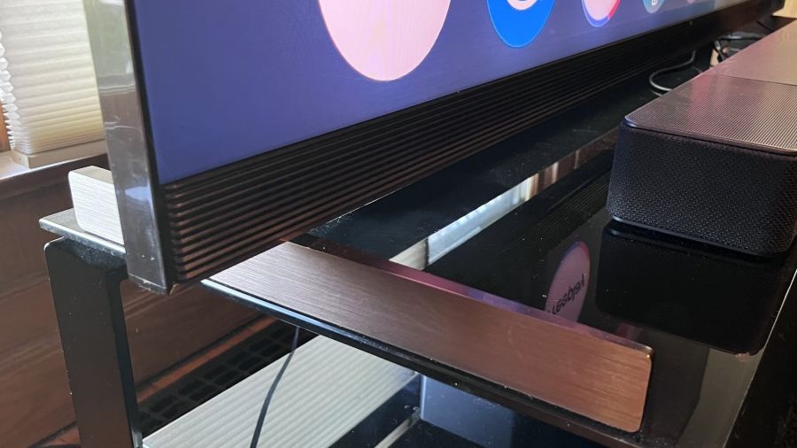 tcl-75x11l-front-speakers