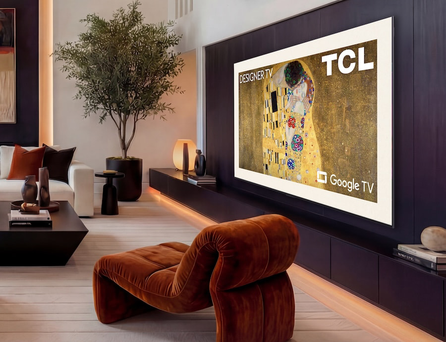 tcl-a400u-art-tv-lifestyle