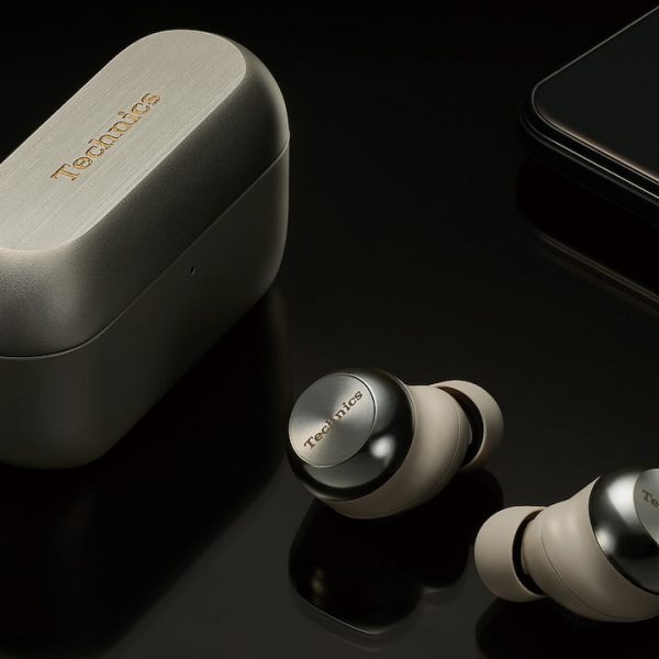 Technics EAH-AZ100 Wireless Earbuds with Case in Champagne