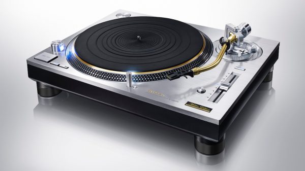 Technics SL-1200GME Turntable