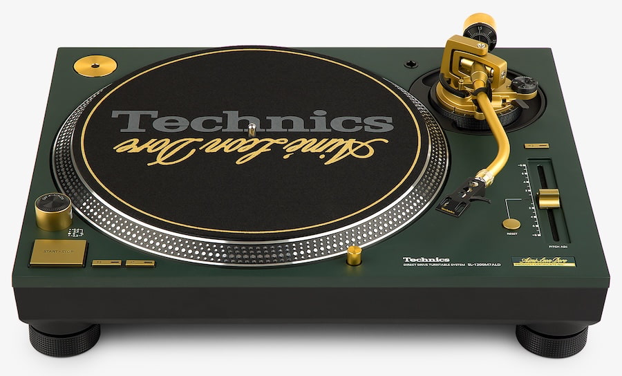 technics-sl-1200mk7ald-turntable-front