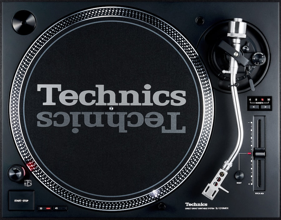 technics-sl-1210mkx-top