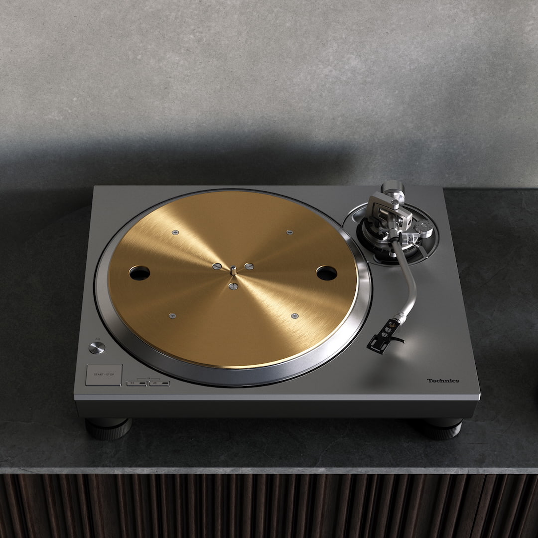 technics-sl-1300g-lifestyle