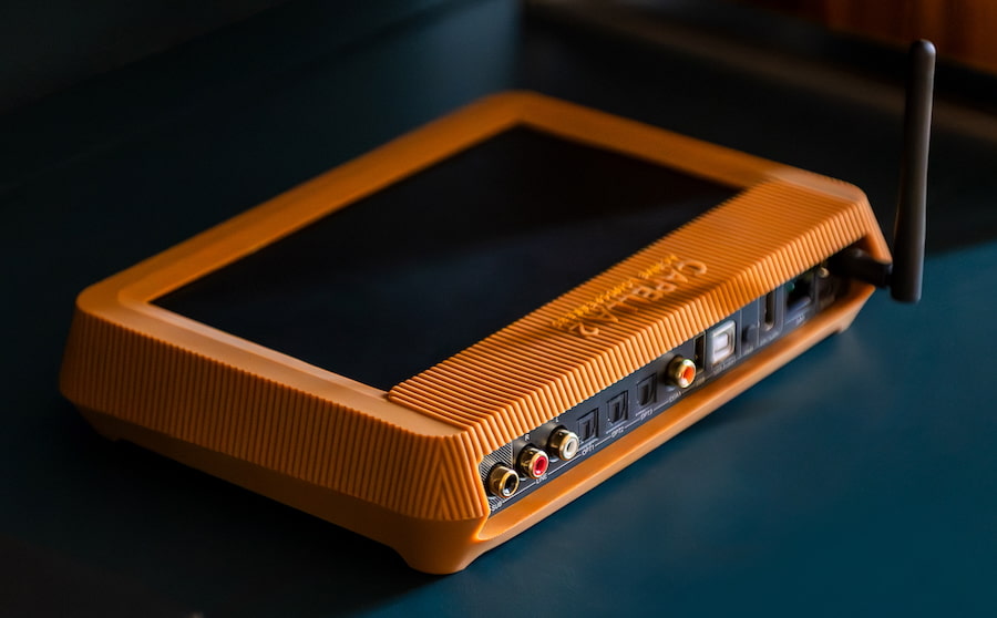 triangle-capella-2-hub-rear-angle