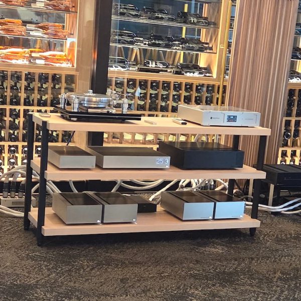 Von Schweikert Ultra 7 Stereo System AXPONA 2026