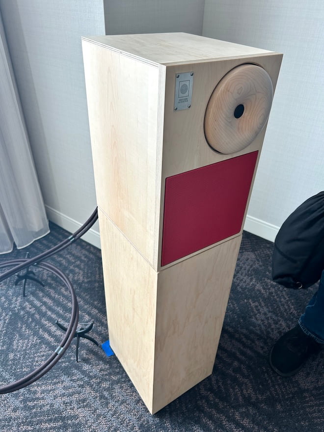 western-acoustics-red-grille-axpona-2026