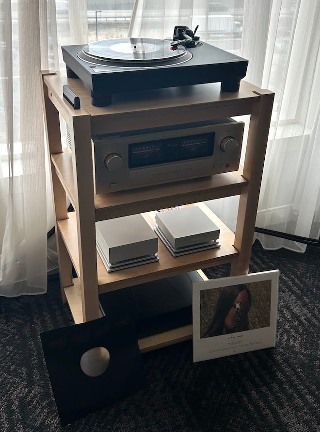western-nagra-accuphase-rack-axpona-2026