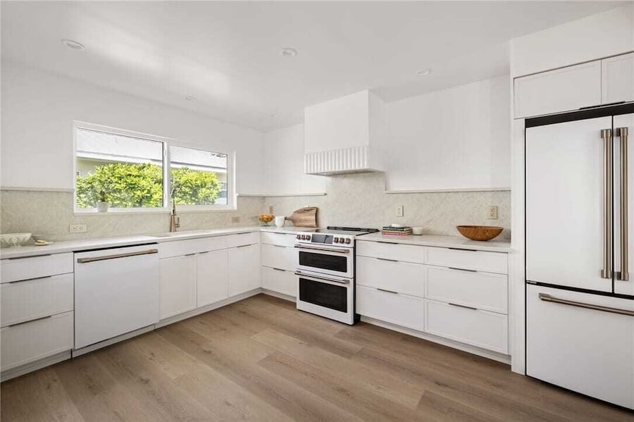 white-kitchen