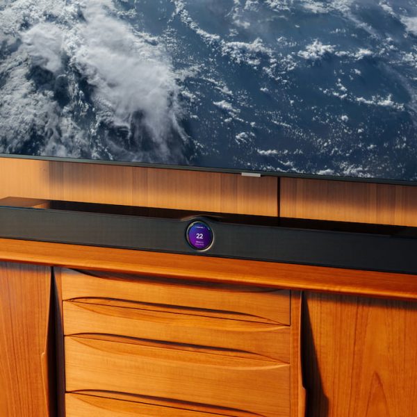 WiiM Bar Soundbar Lifestyle