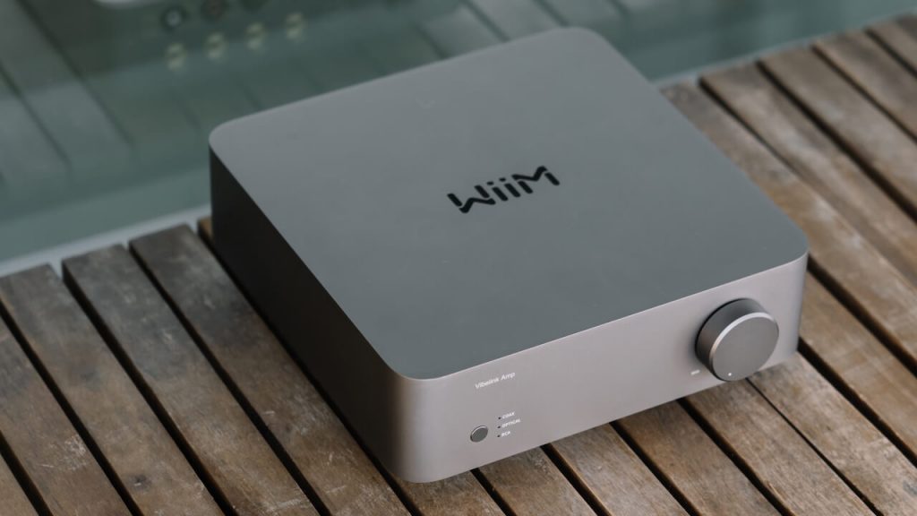 WiiM Vibelink Amp Angle Top