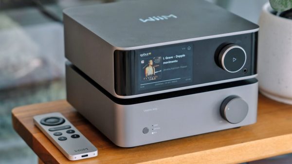 WiiM Voice Remote 2 with components lifestyle