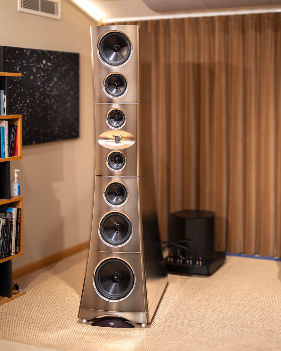 yg-acoustics-titan-loudspeaker-left