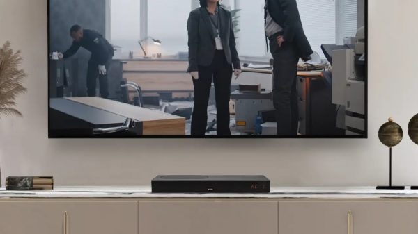 ZVOX AV835 Soundbar Front Lifestyle